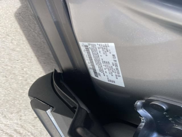 Used 2020 Ford Explorer XLT AWD/4WD image 24