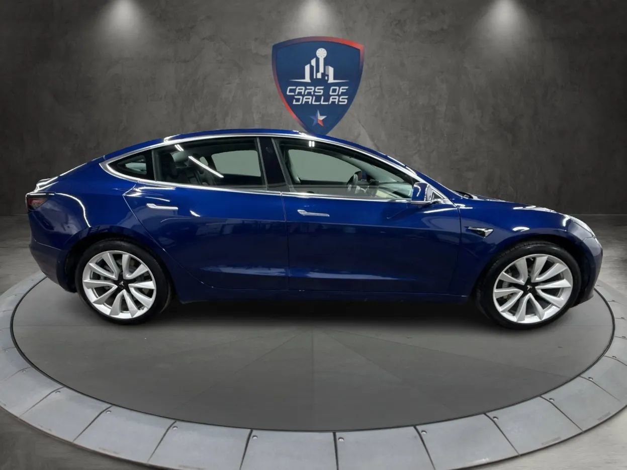 Used 2019 Tesla Model 3 Standard Range Plus image 6