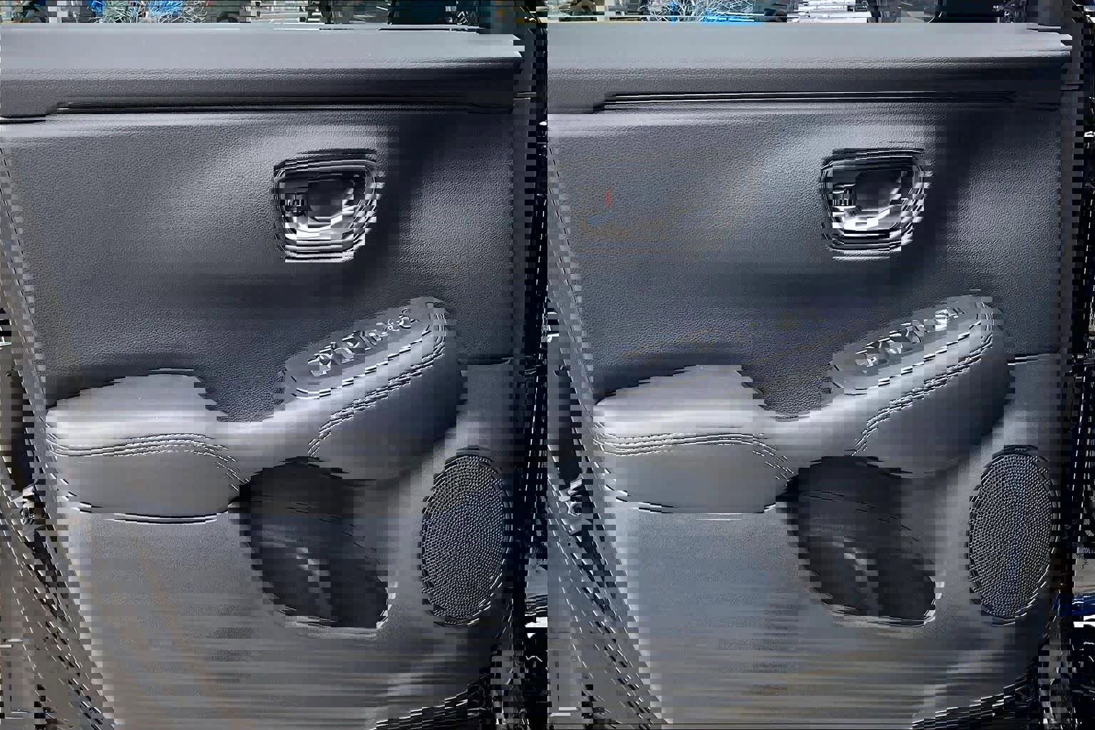 New 2026 Honda HR-V EX-L image 10