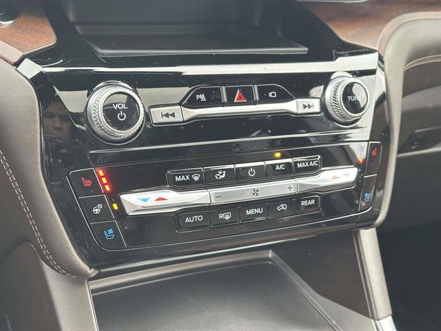 Used 2023 Ford Explorer King Ranch w/ Class IV Trailer Tow Package image 20