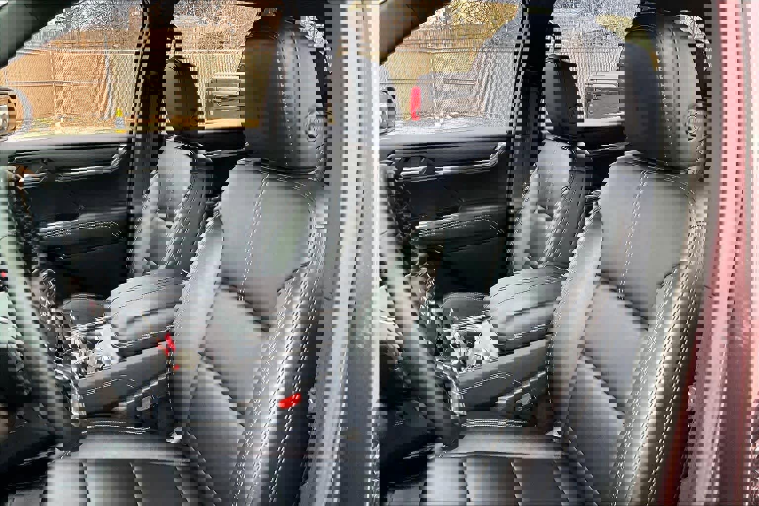 Used 2024 GMC Acadia Elevation image 7