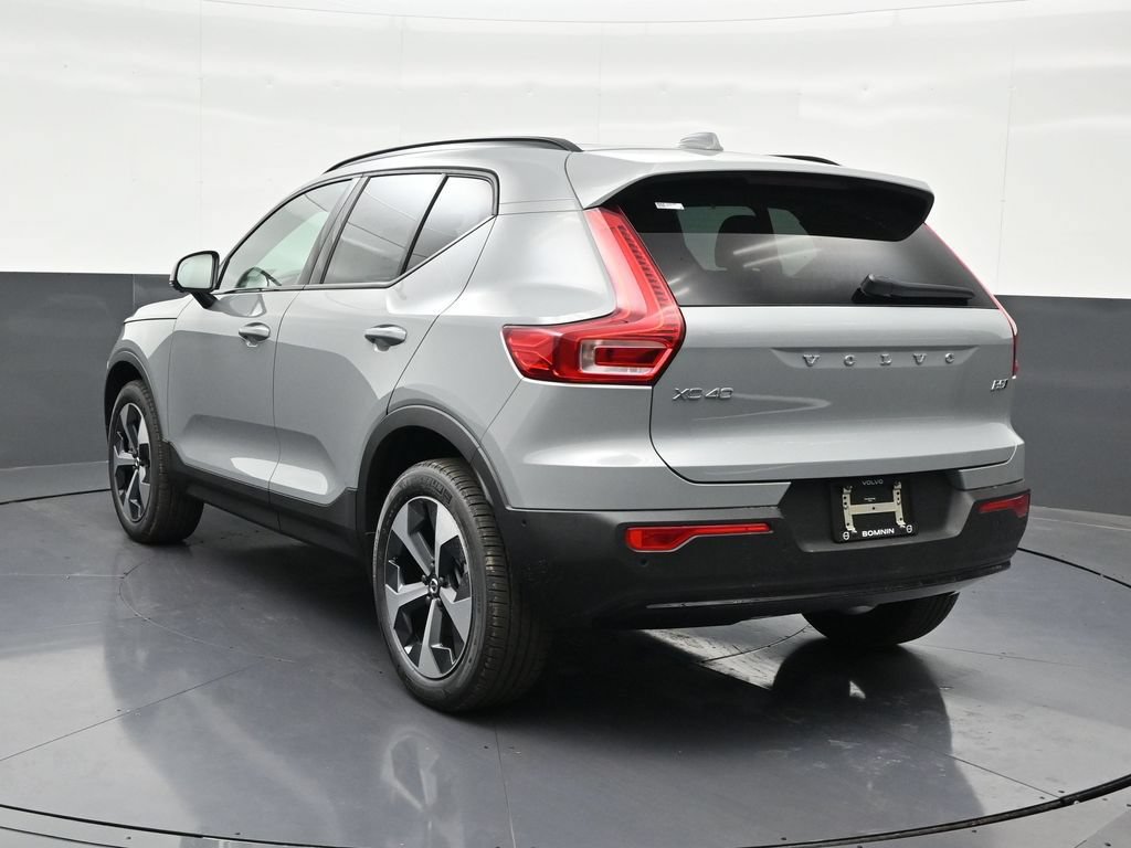 New 2026 Volvo XC40 B5 Plus w/ Protection Package Premier AWD/4WD image 3