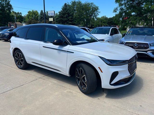 New 2026 Lincoln Nautilus Reserve AWD/4WD image 1