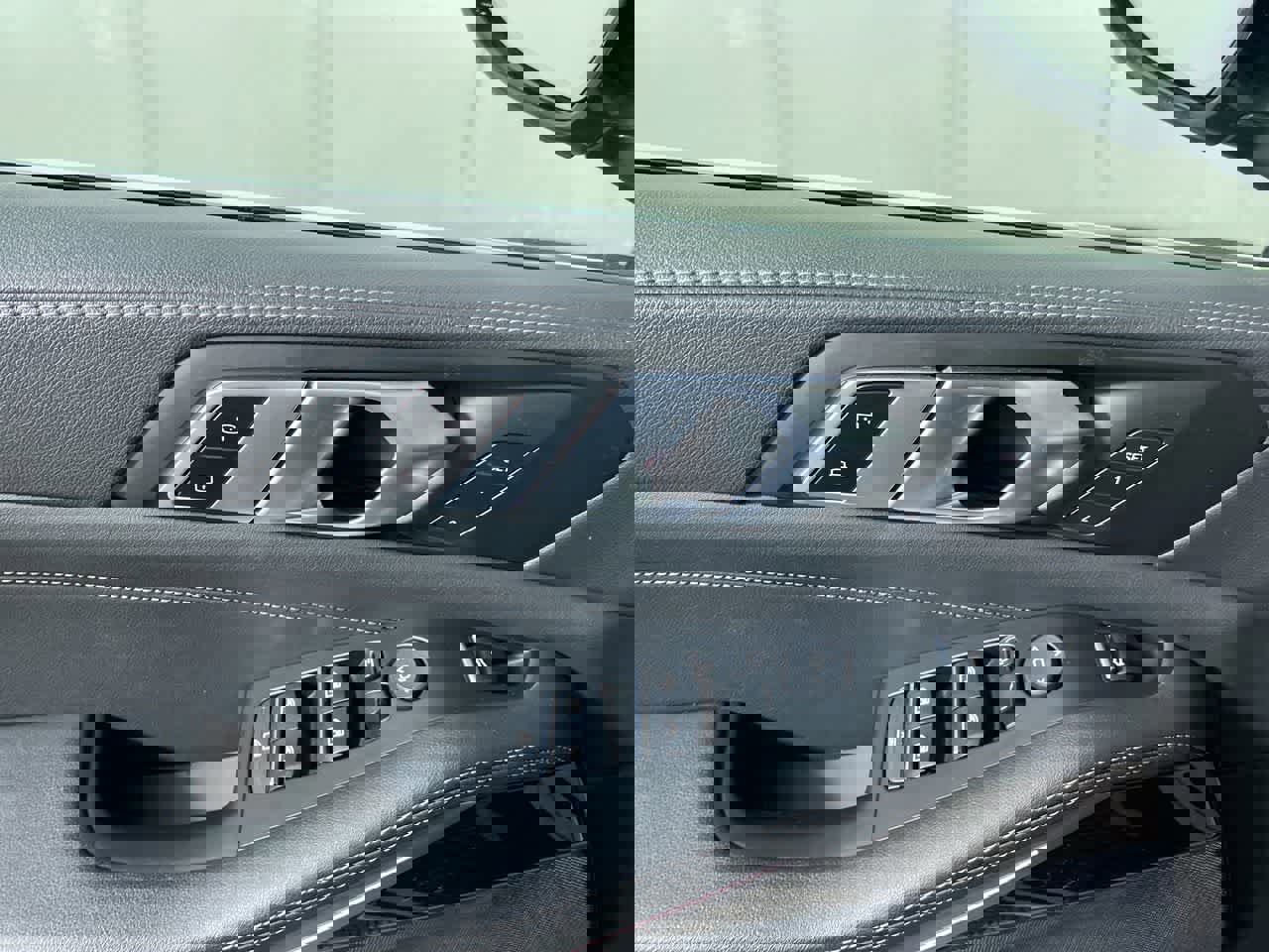 Used 2023 BMW X5 sDrive40i image 13