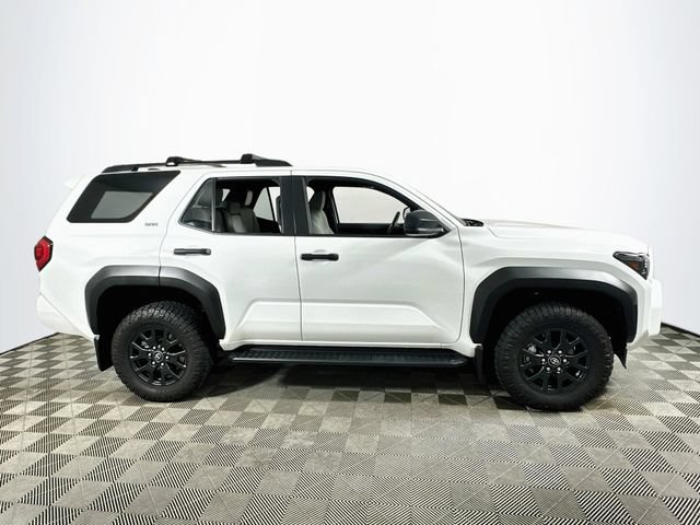 Used 2025 Toyota 4Runner SR5 AWD/4WD image 2