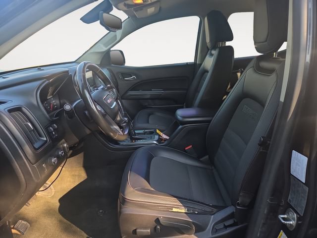 Used 2017 GMC Canyon SLE w/ All Terrain X Package AWD/4WD image 9