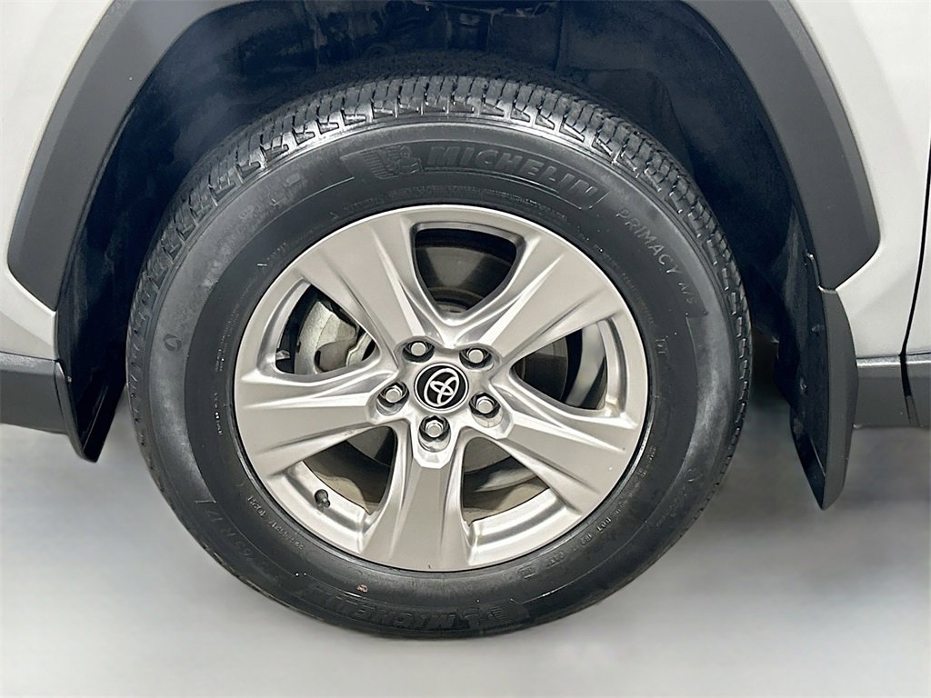 Used 2023 Toyota RAV4 XLE image 27