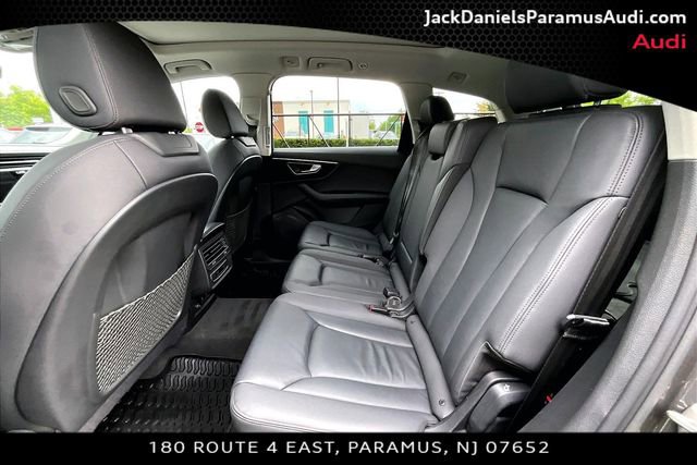 Used 2023 Audi Q7 2.0T Premium w/ Convenience Package AWD/4WD image 24