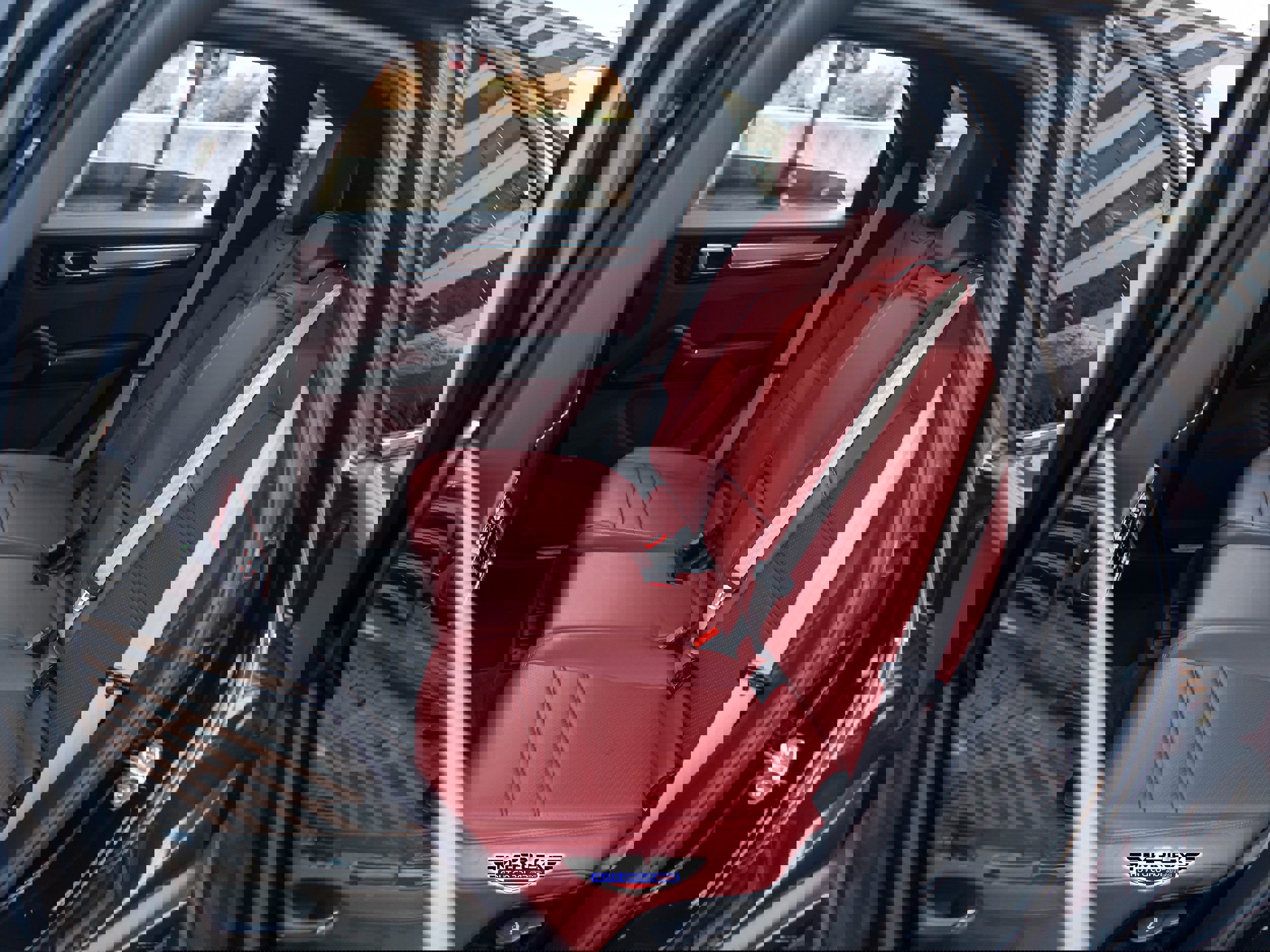 Used 2022 Porsche Cayenne Platinum Edition image 20