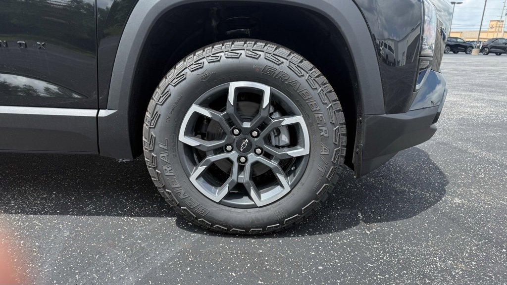 New 2026 Chevrolet Equinox ACTIV w/ Safety and Technology Package image 34