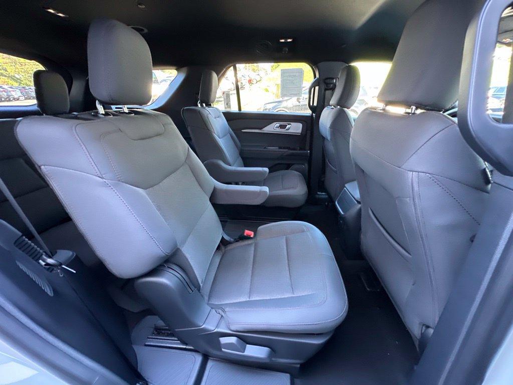 New 2027 Ford Explorer Active AWD/4WD image 25
