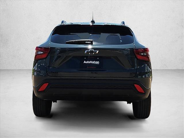 New 2026 Chevrolet Trax LT w/ Driver Confidence Package FWD image 8