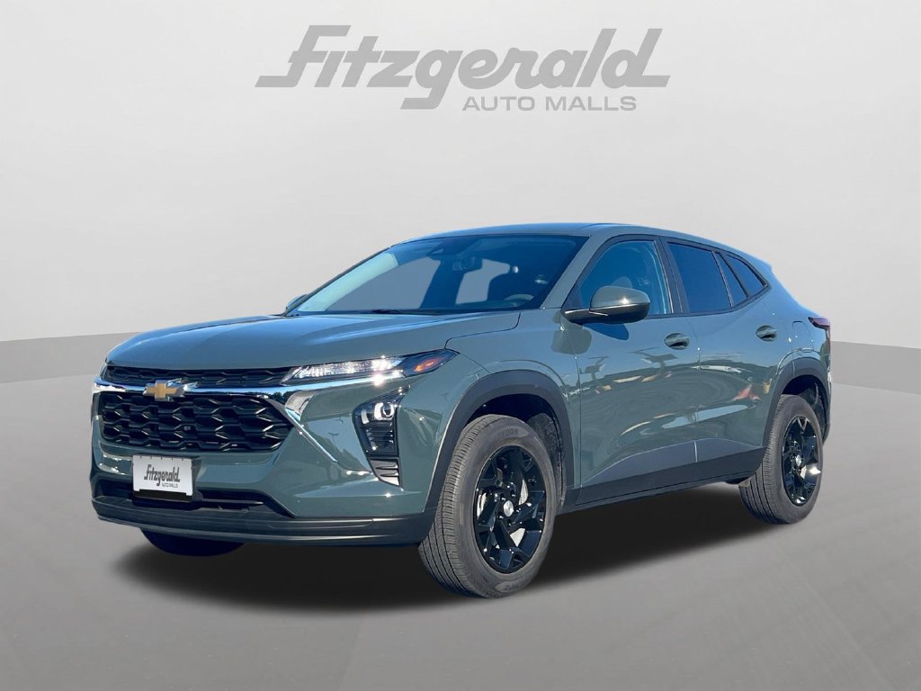Used 2025 Chevrolet Trax LS w/ LS Convenience Package FWD image 10