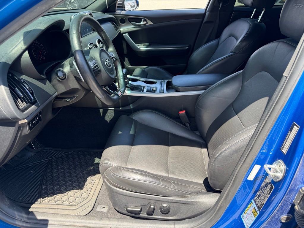 Used 2018 Kia Stinger GT image 23