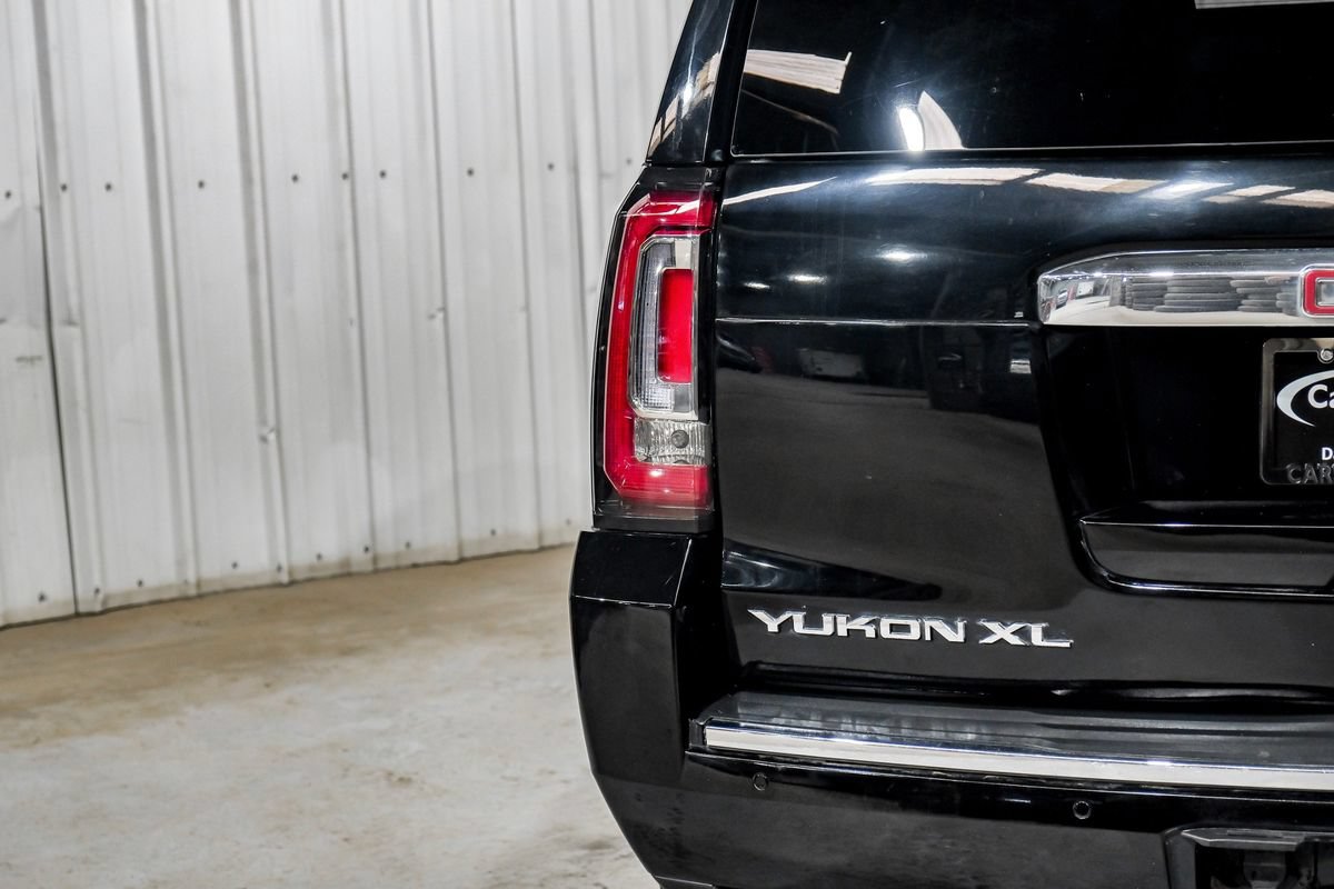 Used 2017 GMC Yukon XL Denali w/ Open Road Package AWD/4WD image 52
