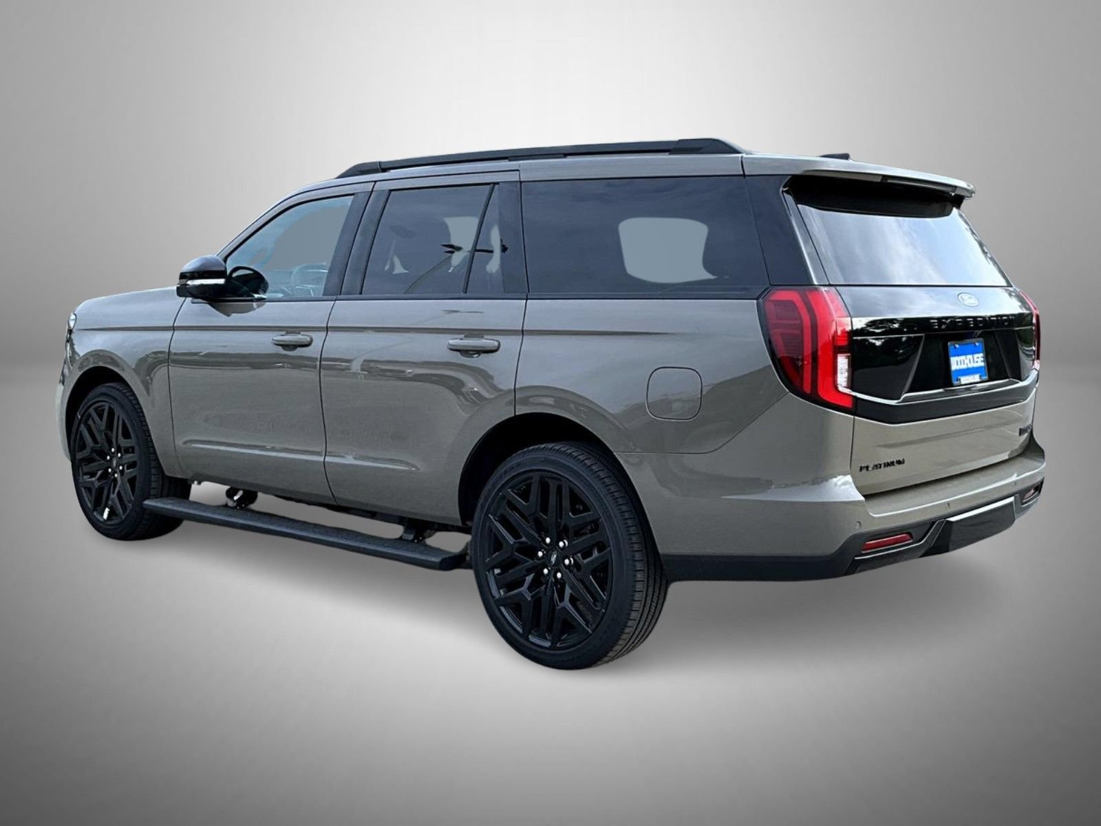 New 2027 Ford Expedition Platinum w/ Stealth Performance Package AWD/4WD image 7