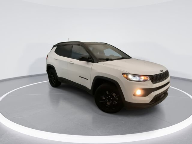 Used 2024 Jeep Compass Latitude w/ Altitude Special Edition image 6