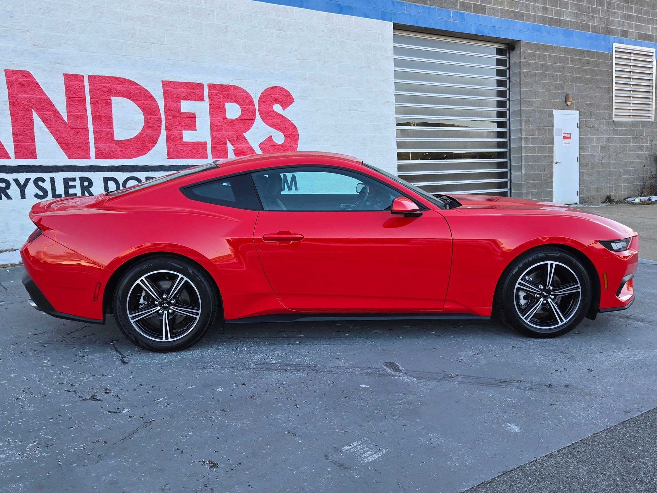Used 2024 Ford Mustang Premium image 8