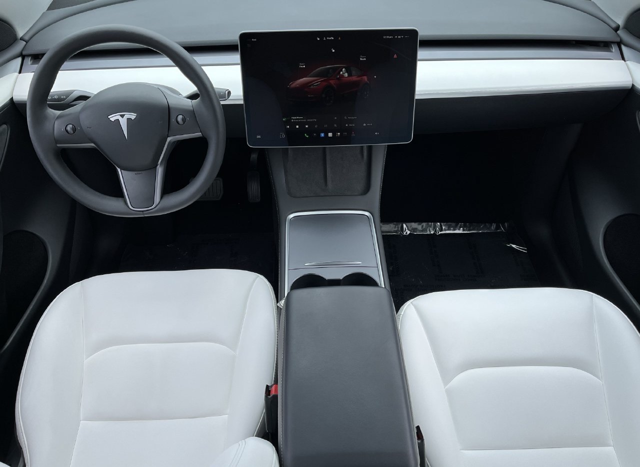 Used 2023 Tesla Model Y Long Range AWD/4WD image 9