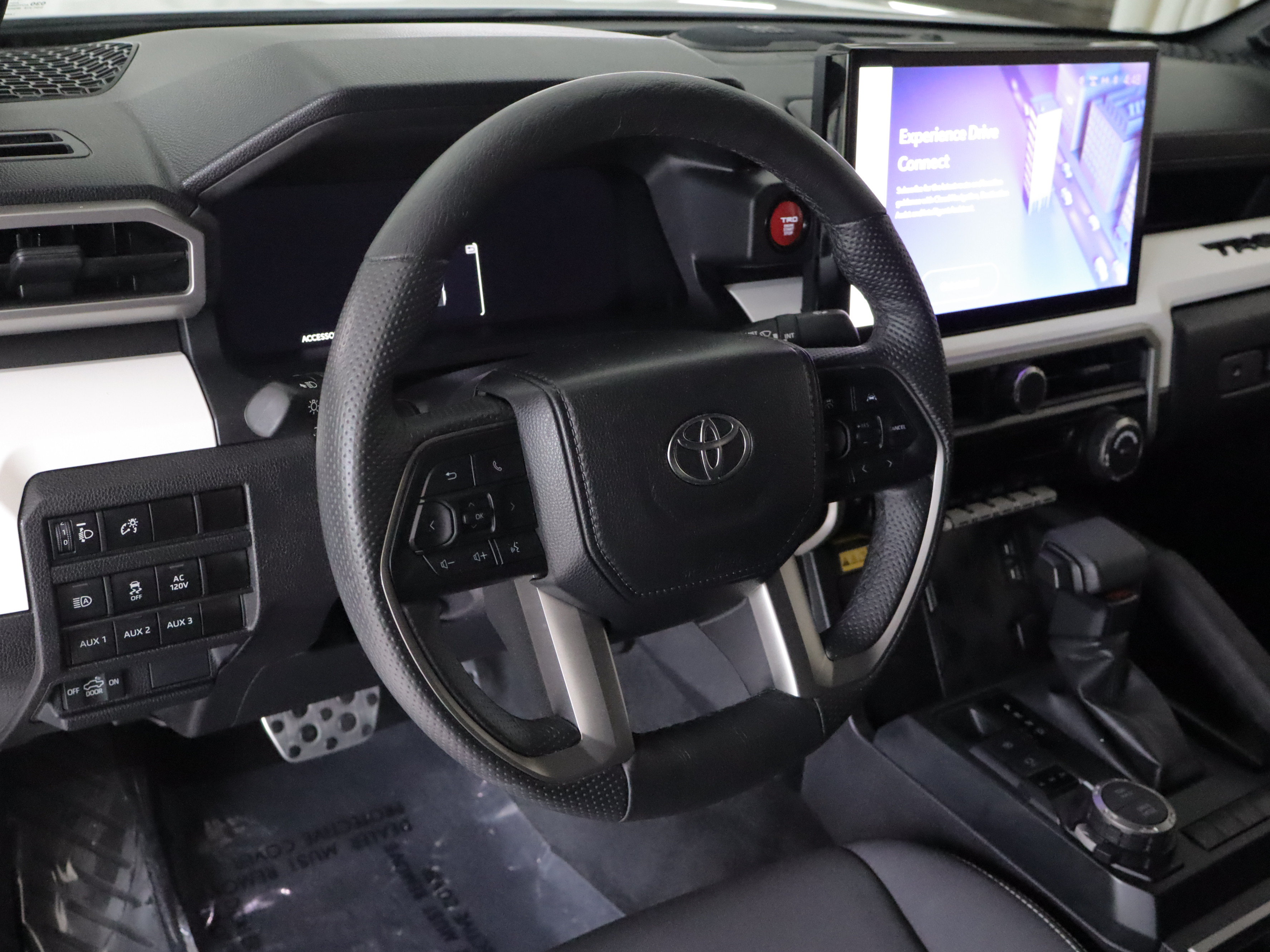 Used 2024 Toyota Tacoma TRD Sport w/ TRD Sport Upgrade Package AWD/4WD image 11