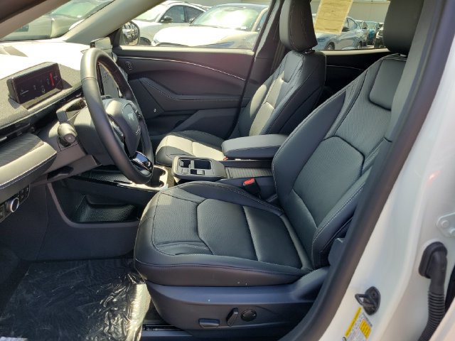 New 2026 Ford Mustang Mach-E Premium w/ Technology Package RWD image 17