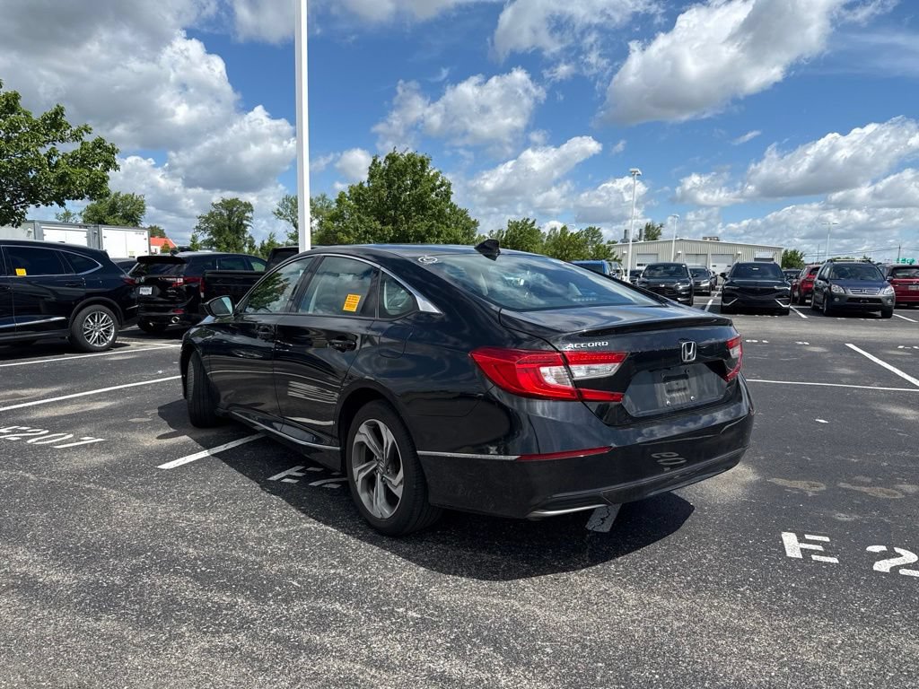 Used 2019 Honda Accord EX image 9