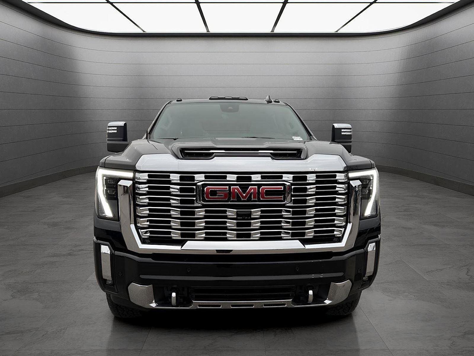 New 2026 GMC Sierra 3500 Denali w/ Denali Reserve Package image 8