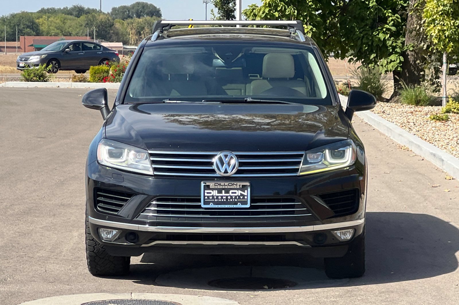 Used 2016 Volkswagen Touareg VR6 AWD/4WD image 12