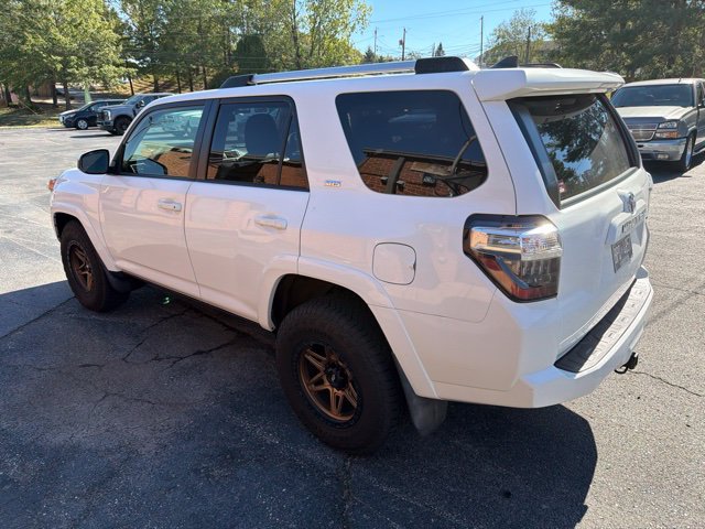 Used 2019 Toyota 4Runner SR5 RWD image 3