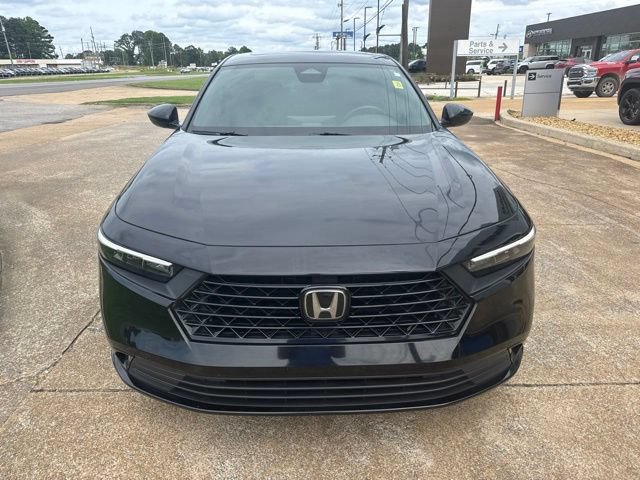 Used 2024 Honda Accord Sport image 3