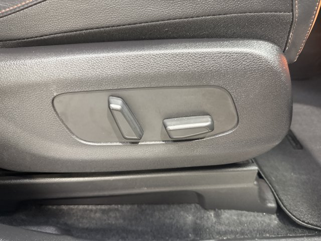 Certified 2024 Kia Carnival SX Prestige FWD image 37