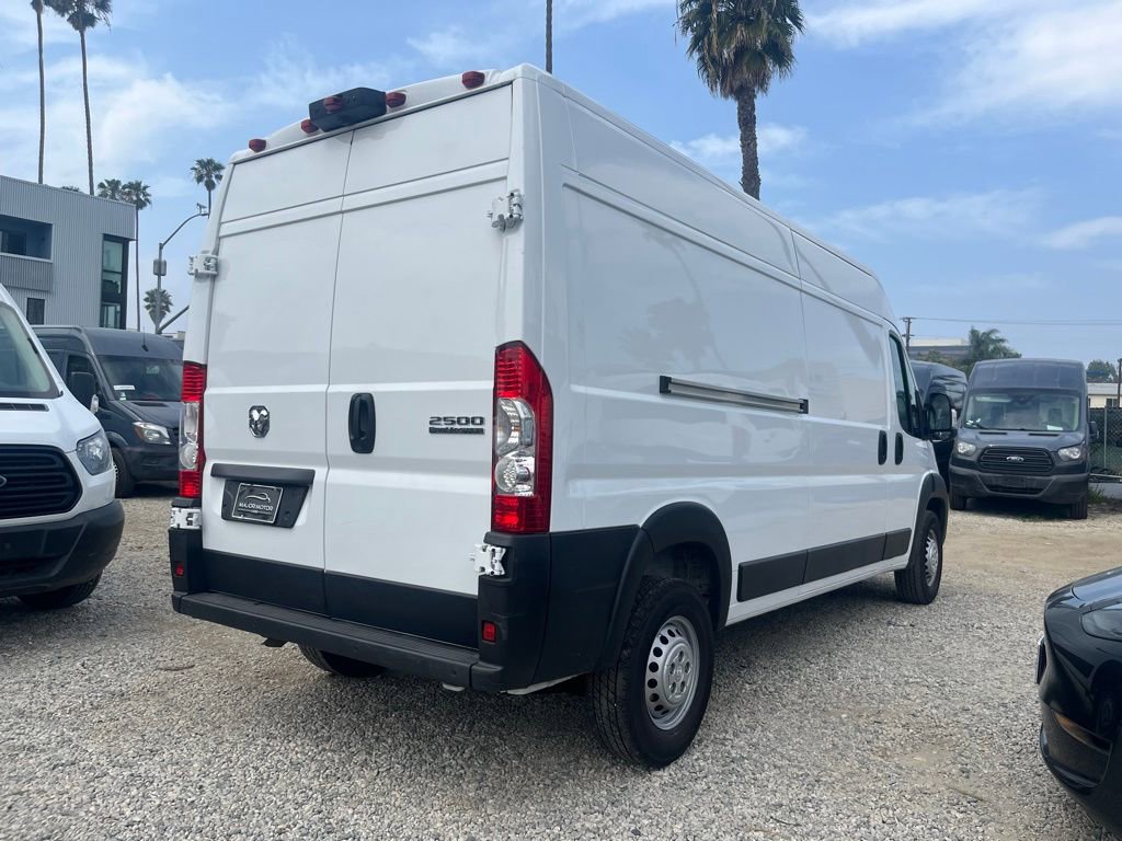 Used 2024 RAM ProMaster 2500 w/ Safety Group image 7