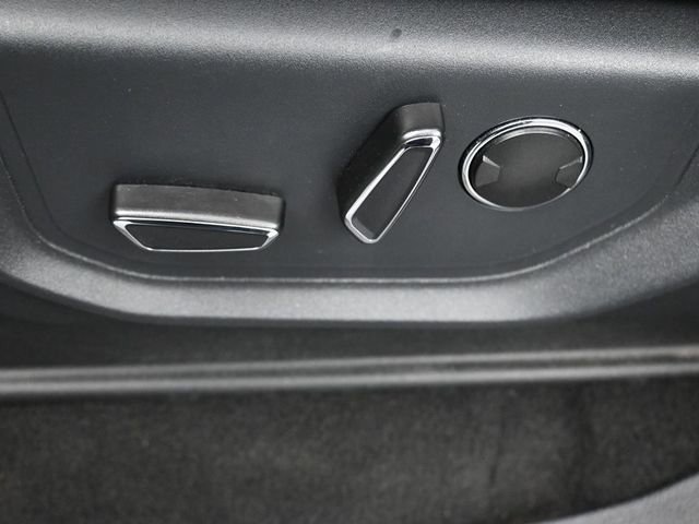 Used 2023 Ford Expedition Max Limited image 13
