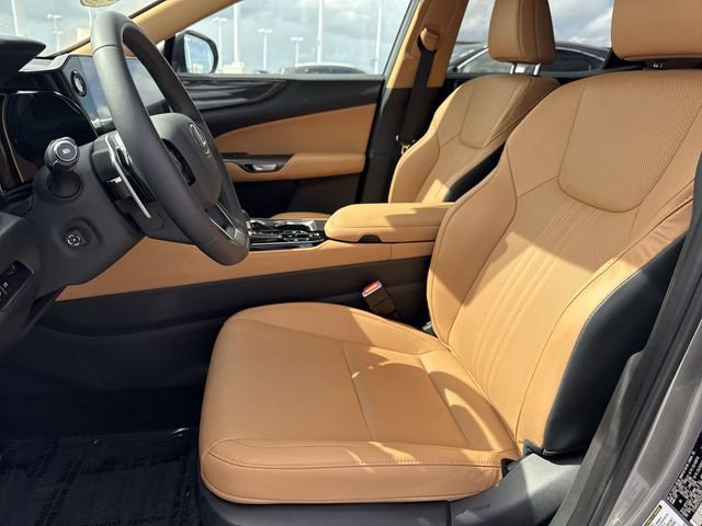 Certified 2025 Lexus NX 250 FWD w/ Cold Area Package image 11