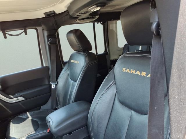 Used 2013 Jeep Wrangler Unlimited Sahara w/ Dual Top Group AWD/4WD image 11