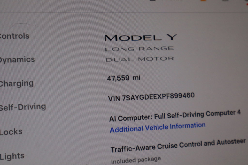 Used 2023 Tesla Model Y Long Range AWD/4WD image 43