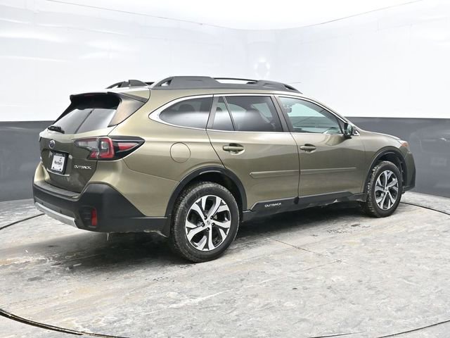 Used 2022 Subaru Outback Limited image 7