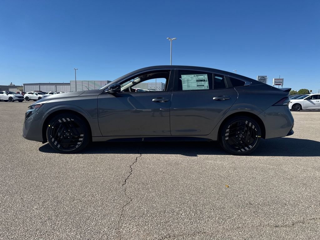 New 2026 Nissan Sentra SR w/ Floor Mat Package image 3