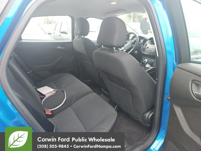 Used 2016 Ford Focus SE image 6