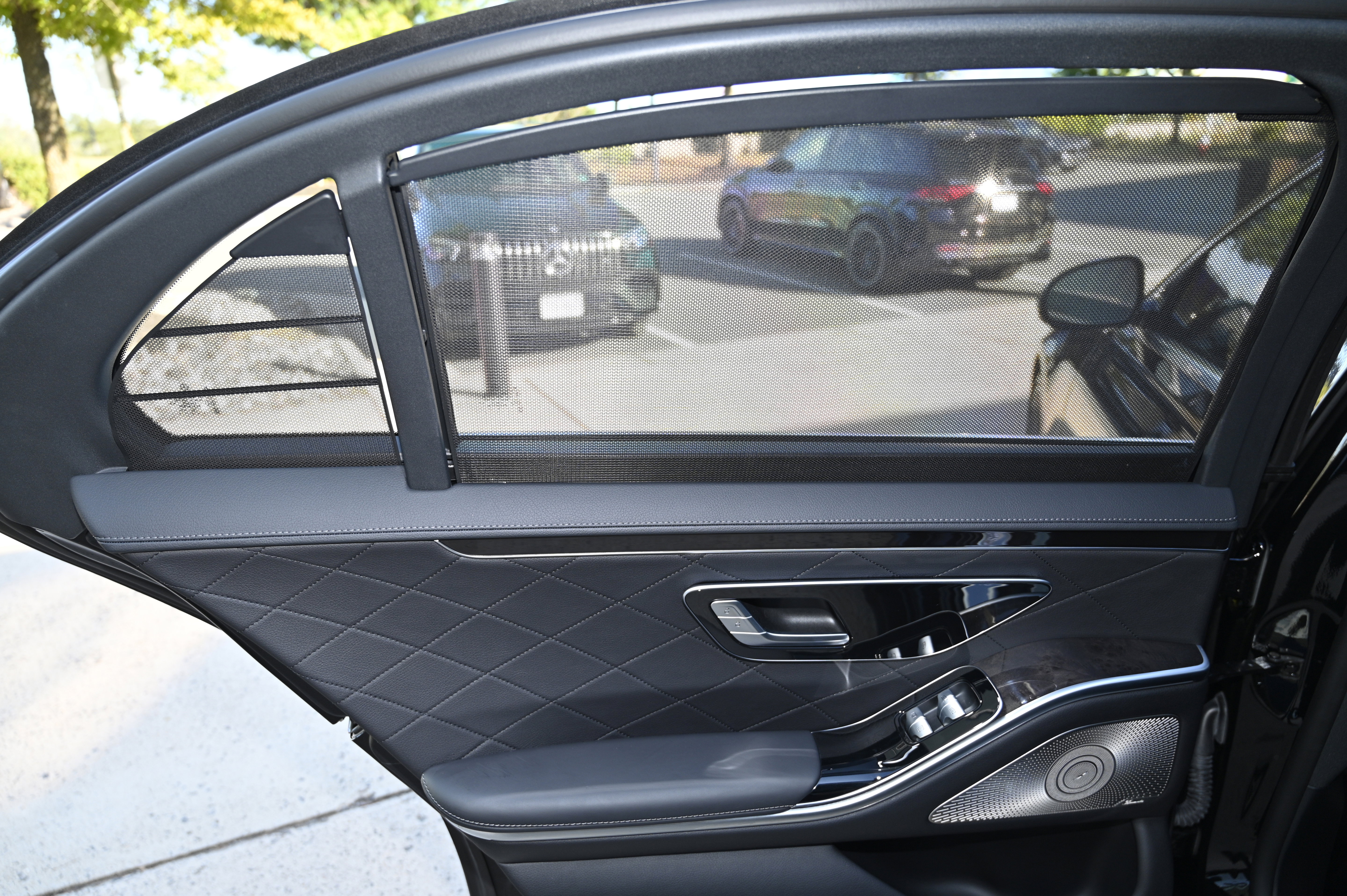 Used 2022 Mercedes-Benz S 580 4MATIC Sedan image 36