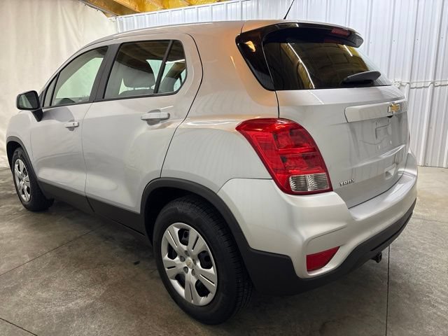 Used 2017 Chevrolet Trax LS FWD image 7