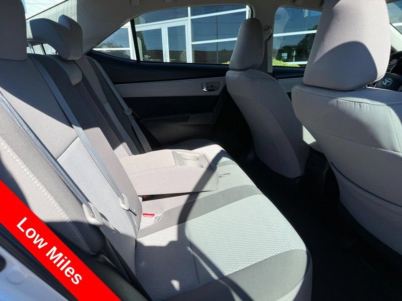 Used 2017 Toyota Corolla LE w/ Carpet Mat Package (TMS) FWD image 12
