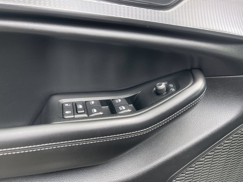 New 2026 Jeep Grand Cherokee Laredo AWD/4WD image 8