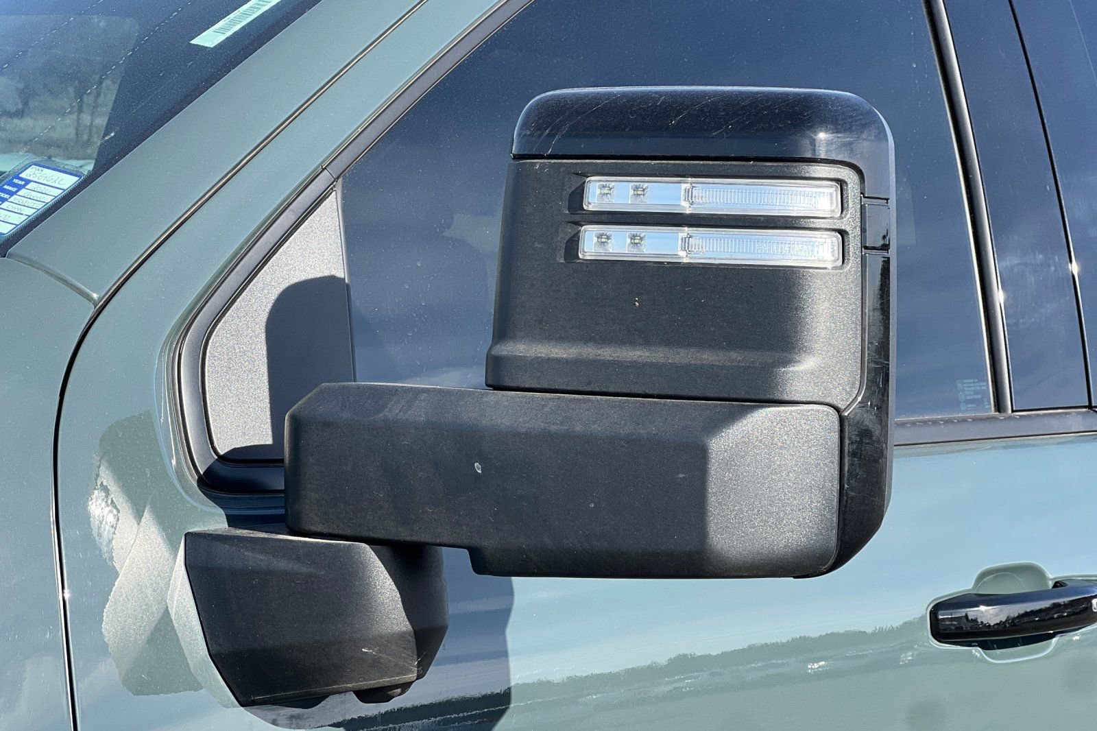 Used 2026 Chevrolet Silverado 3500 LTZ w/ LTZ Plus Package image 52