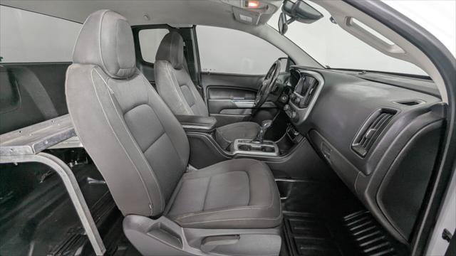 Used 2022 Chevrolet Colorado LT w/ Fleet Safety Package RWD image 19