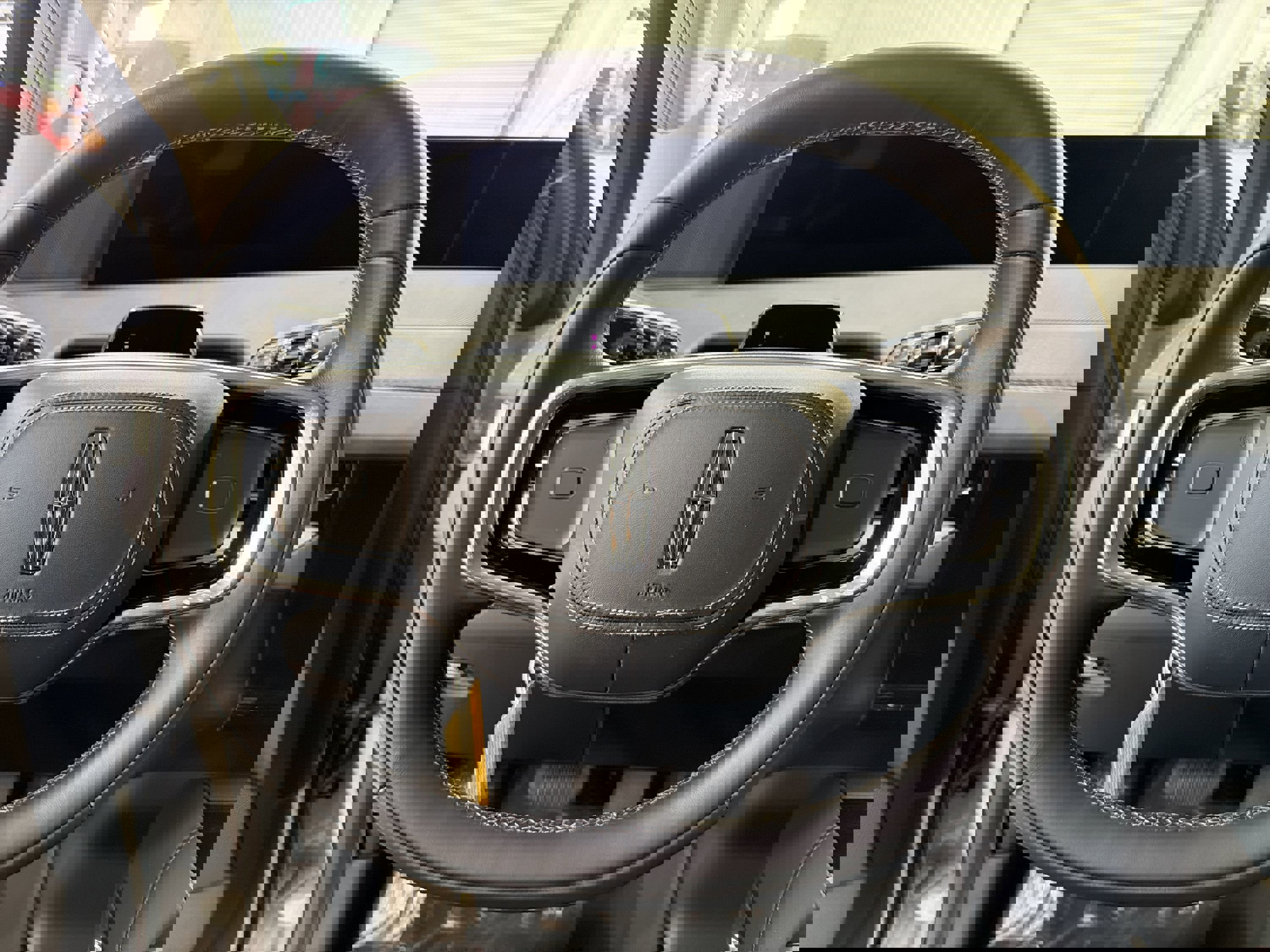 New 2026 Lincoln Navigator Premiere image 13