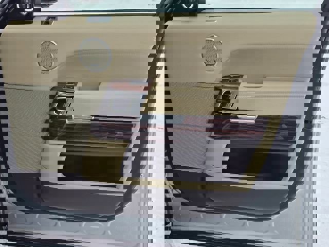 Used 2016 Land Rover Range Rover Supercharged image 17