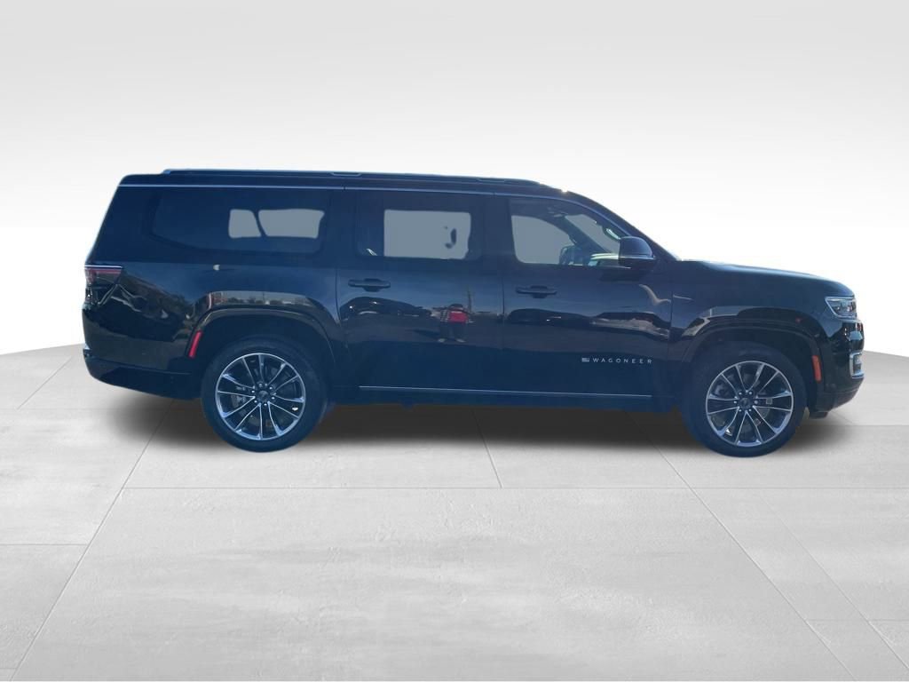 New 2024 Jeep Wagoneer L Series III w/ Premium Group I image 6