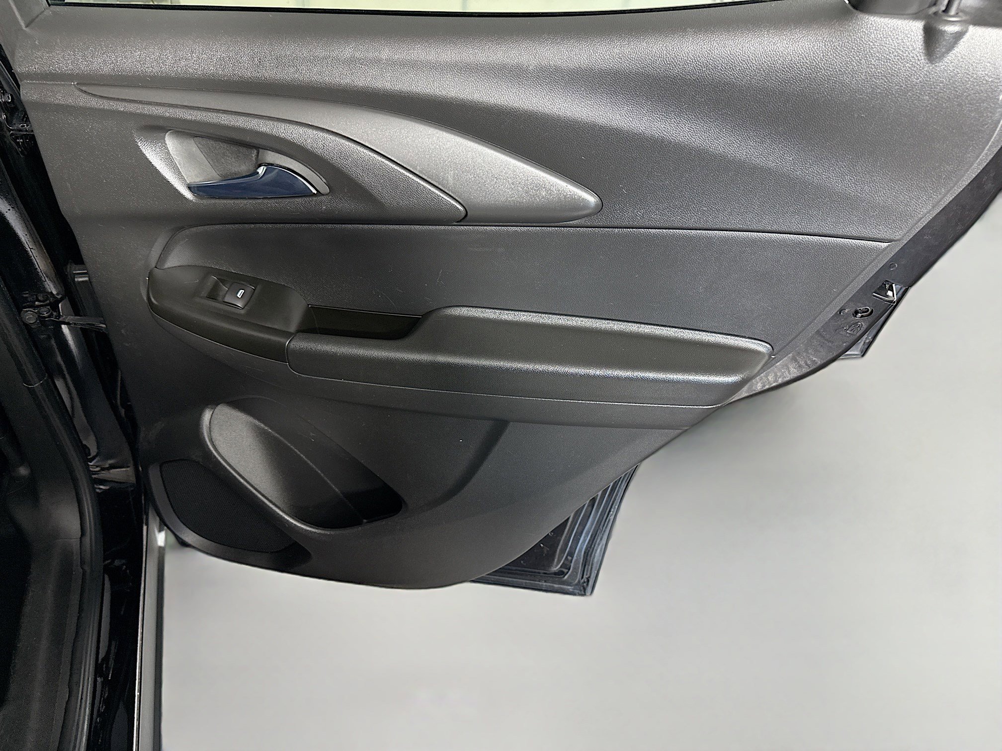 Used 2022 Chevrolet TrailBlazer LT w/ Convenience Package image 28