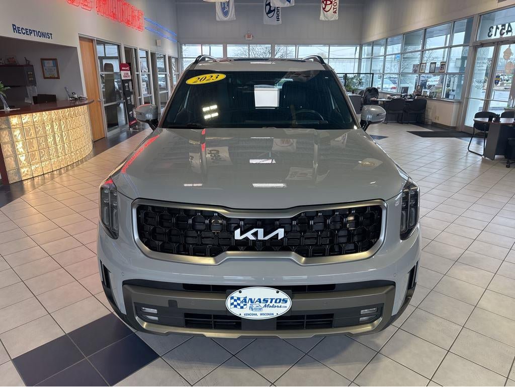 Used 2023 Kia Telluride SX X-Line AWD/4WD image 2